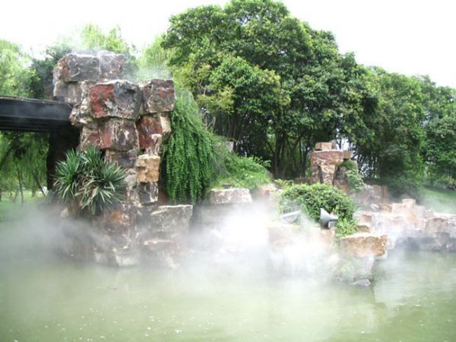 花园水景喷雾